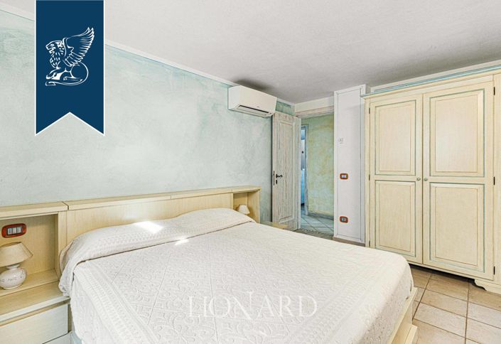 Image No.15-6 Bed Villa for sale