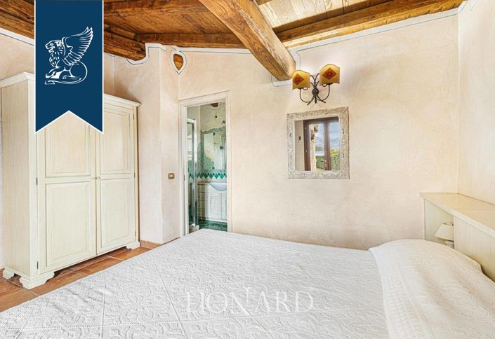 Image No.20-6 Bed Villa for sale