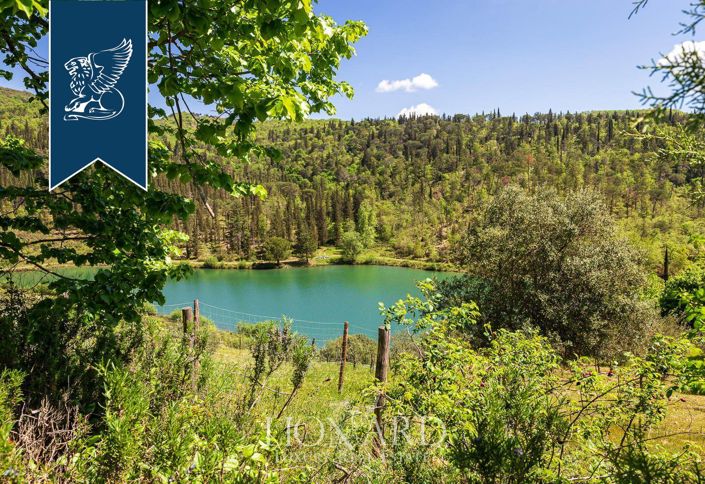 Image No.5-7 Bed Farmhouse for sale