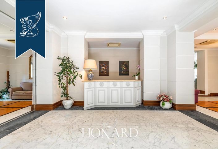 Image No.15-37 Bed Villa for sale