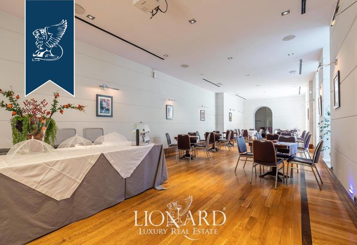 Image No.24-37 Bed Villa for sale