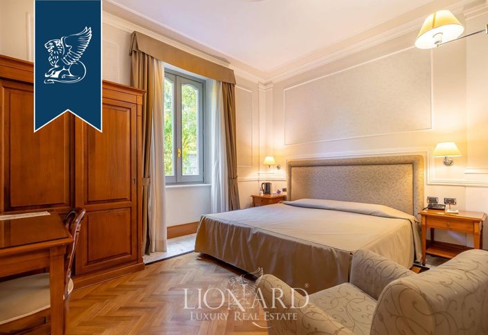 Image No.46-37 Bed Villa for sale