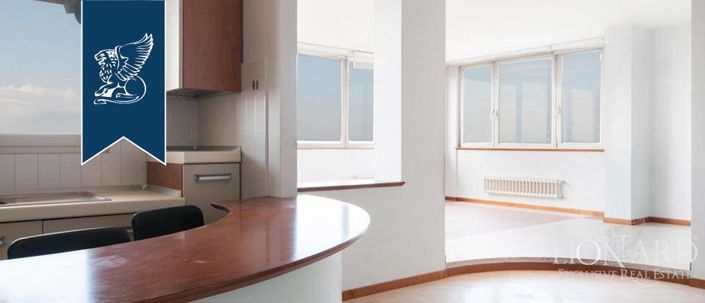 Image No.16-Appartement de 3 chambres à vendre à Viareggio