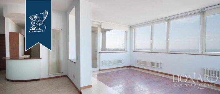 Image No.4-Appartement de 3 chambres à vendre à Viareggio