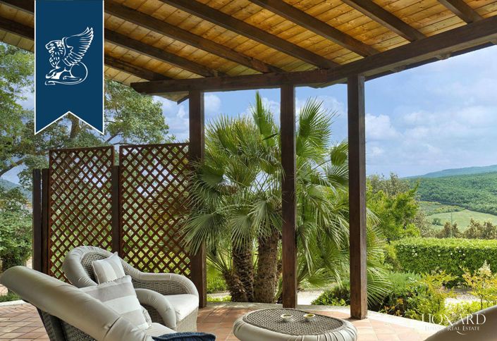 Image No.13-15 Bed Farmhouse for sale