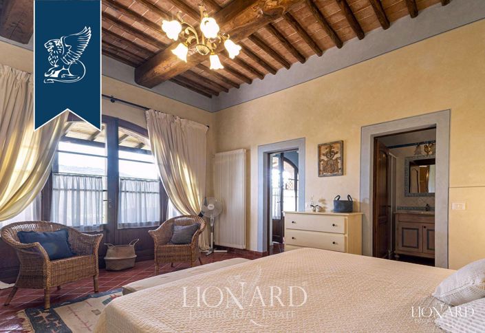 Image No.30-15 Bed Farmhouse for sale