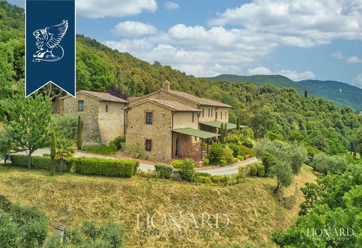 Image No.5-15 Bed Farmhouse for sale