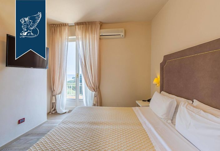 Image No.26-26 Bed Hotel for sale