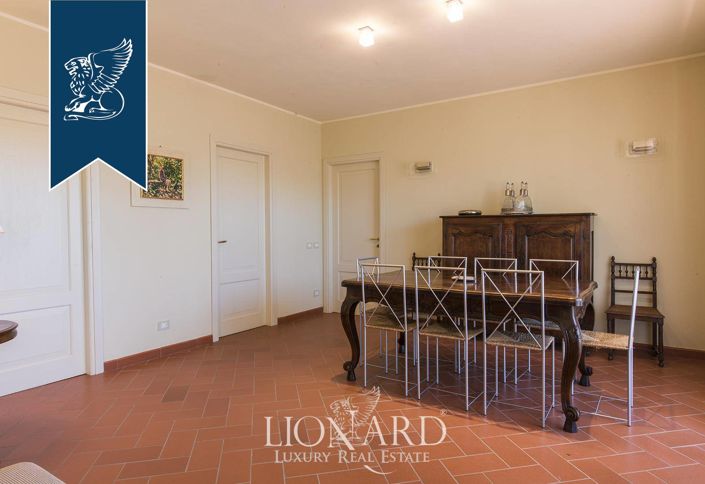 Image No.30-4 Bed Villa for sale