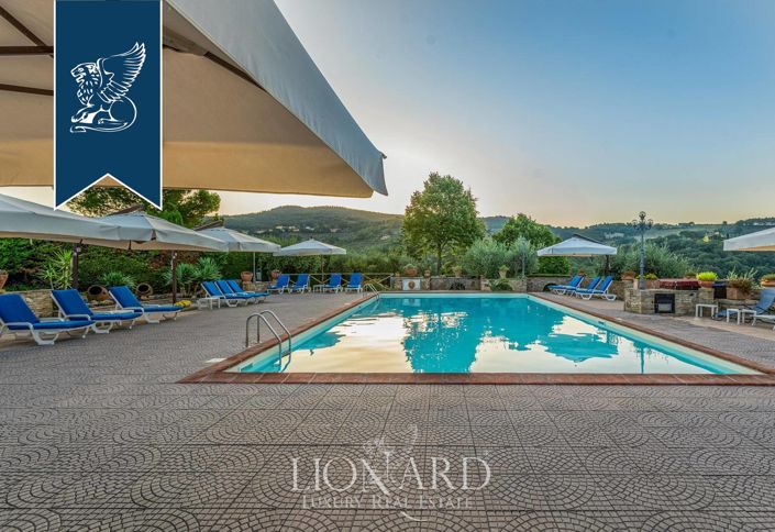 Image No.12-8 Bed Farmhouse for sale