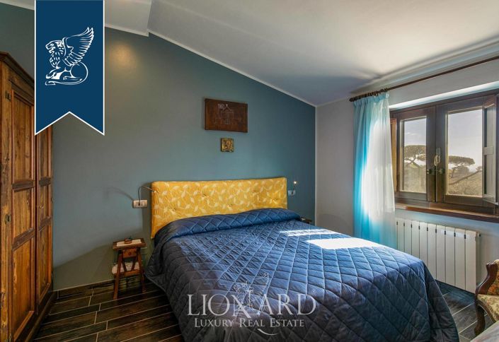 Image No.38-8 Bed Farmhouse for sale