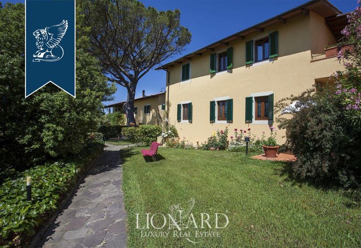 Image No.19-2 Bed Farmhouse for sale