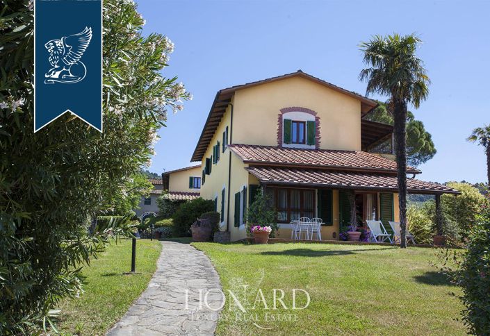 Image No.22-2 Bed Farmhouse for sale