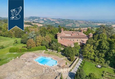 1 - Gazzola, Property
