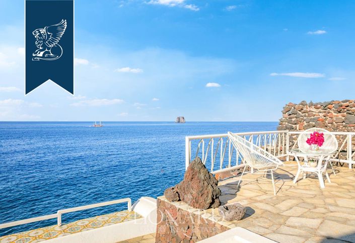 Image No.12-3 Bed Villa for sale