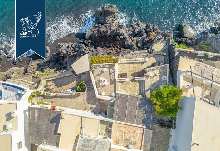 Image No.8-3 Bed Villa for sale