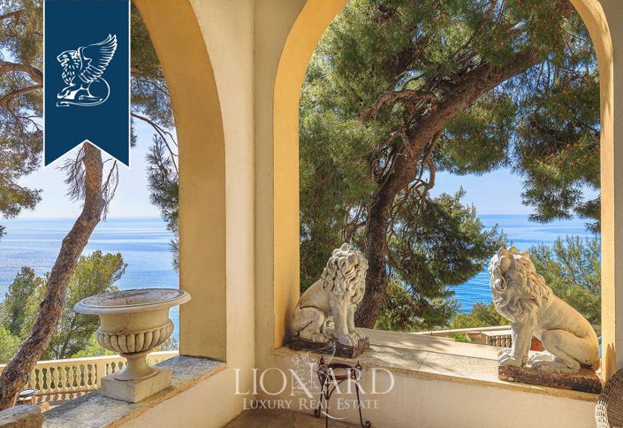 Image No.12-Villa de 6 chambres à vendre à Imperia