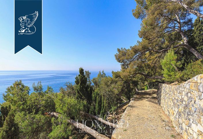 Image No.19-Villa de 6 chambres à vendre à Imperia