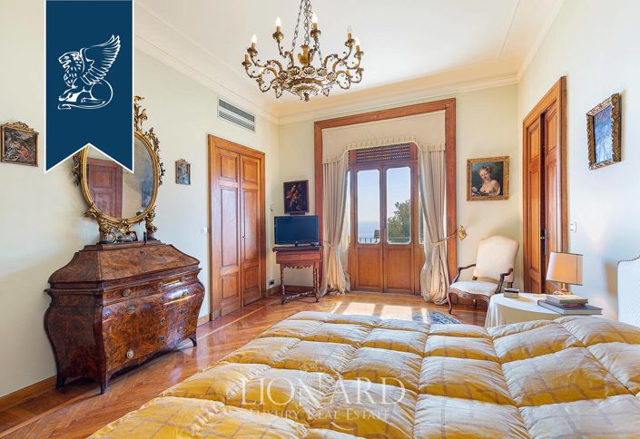 Image No.45-Villa de 6 chambres à vendre à Imperia