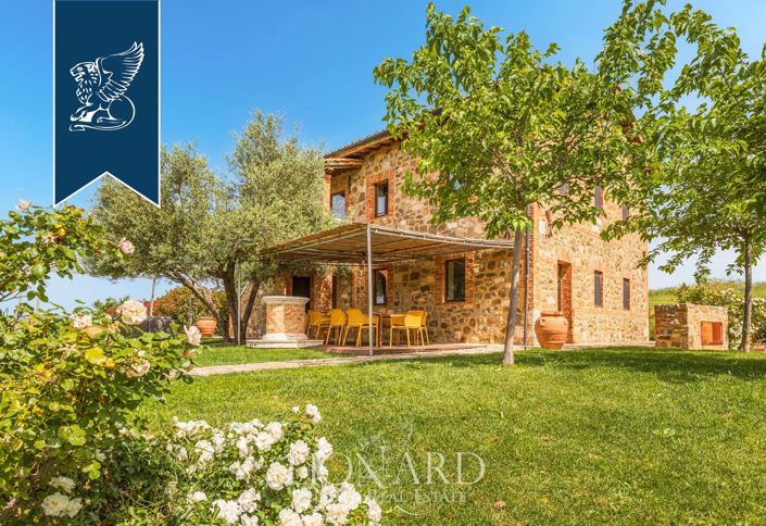 Image No.14-5 Bed Villa for sale