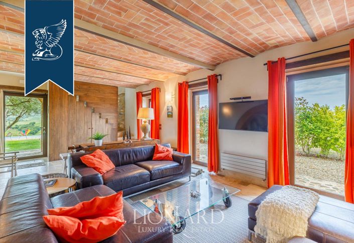 Image No.19-5 Bed Villa for sale