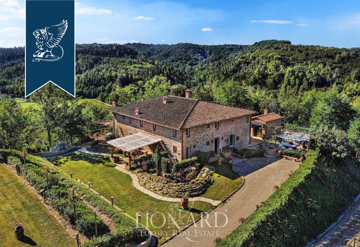 Image No.5-9 Bed Villa for sale