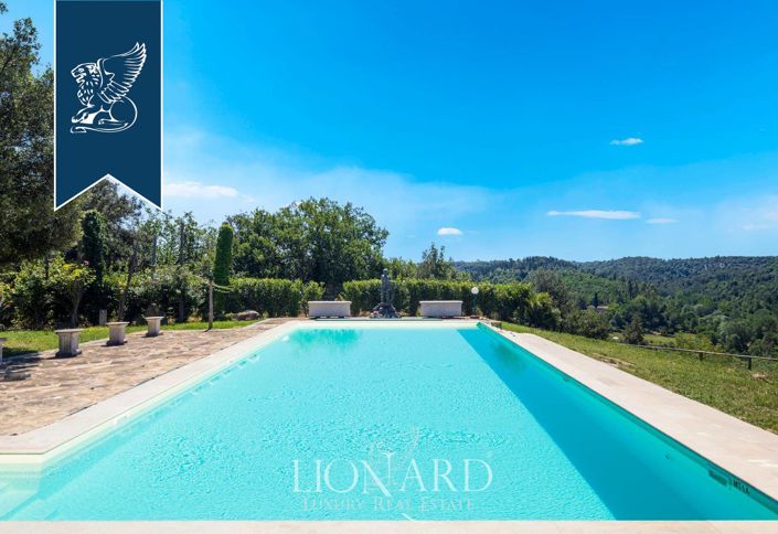 Image No.7-9 Bed Villa for sale