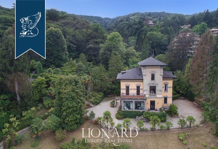 Image No.12-Villa de 7 chambres à vendre à Stresa
