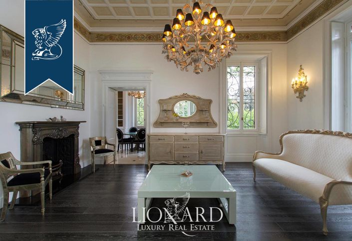 Image No.21-Villa de 7 chambres à vendre à Stresa