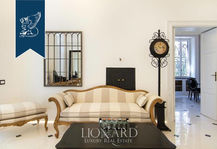 Image No.29-Villa de 7 chambres à vendre à Stresa