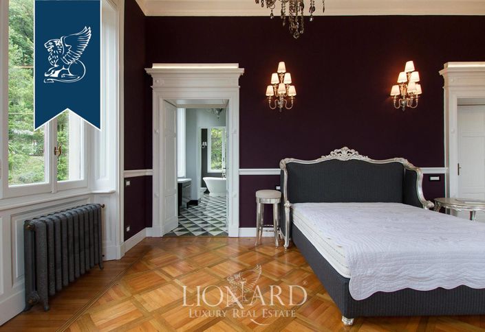 Image No.37-Villa de 7 chambres à vendre à Stresa