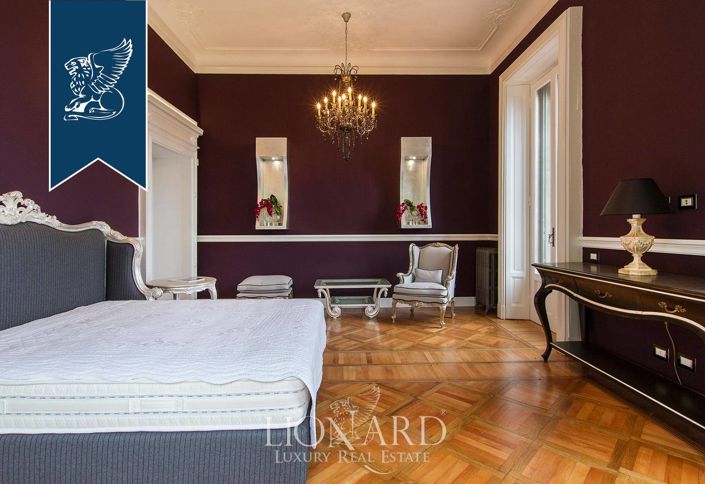 Image No.39-Villa de 7 chambres à vendre à Stresa