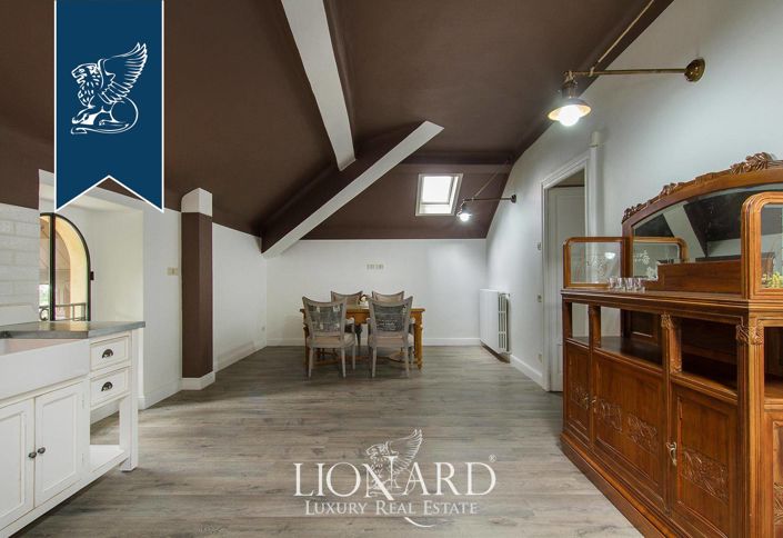 Image No.54-Villa de 7 chambres à vendre à Stresa