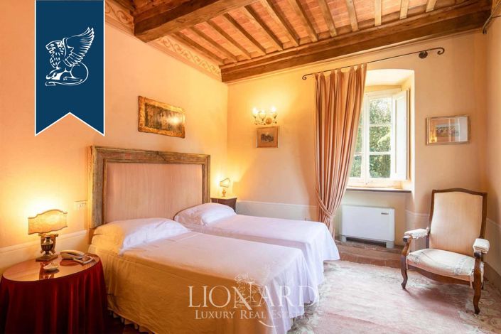 Image No.24-5 Bed Hotel for sale