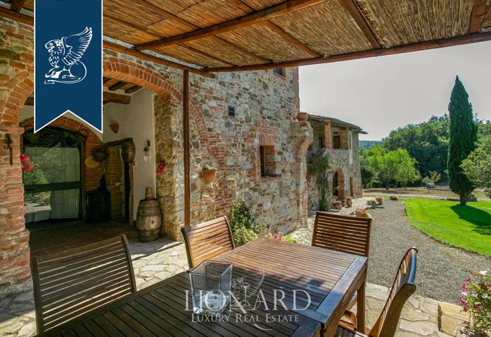 Image No.15-12 Bed Country House for sale