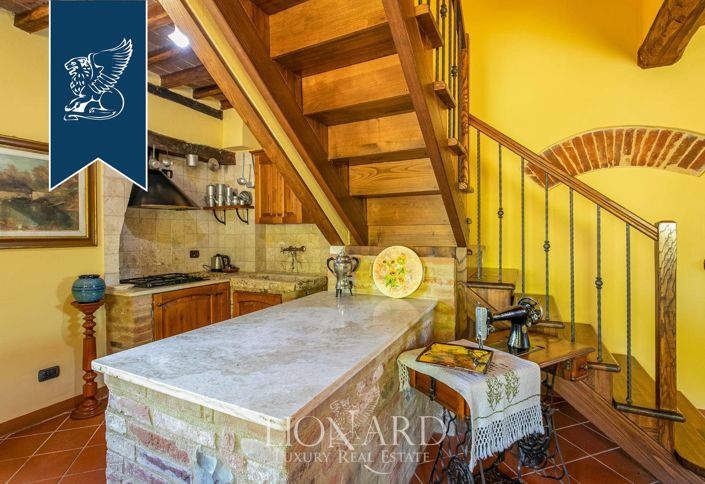 Image No.39-12 Bed Country House for sale