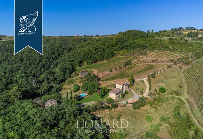 Image No.58-12 Bed Country House for sale