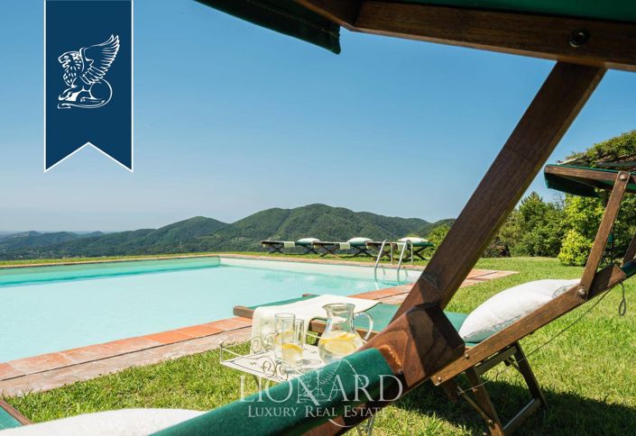 Image No.10-6 Bed Country House for sale