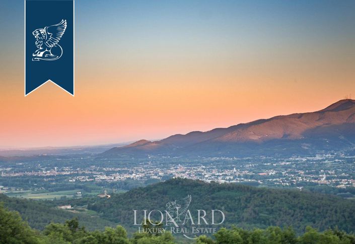 Image No.12-6 Bed Country House for sale