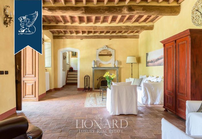 Image No.14-6 Bed Country House for sale