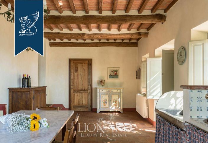 Image No.15-6 Bed Country House for sale