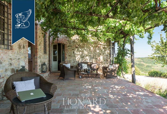 Image No.6-6 Bed Country House for sale