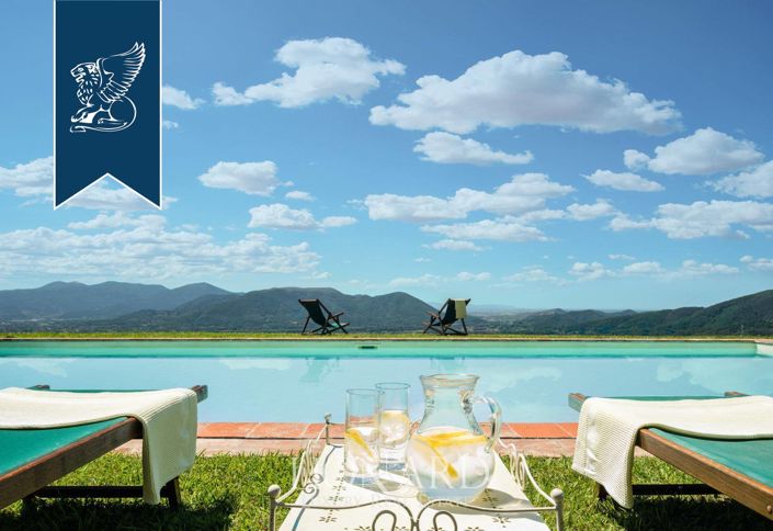 Image No.9-6 Bed Country House for sale