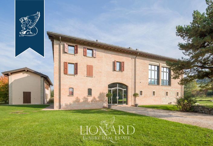 Image No.6-4 Bed Villa for sale