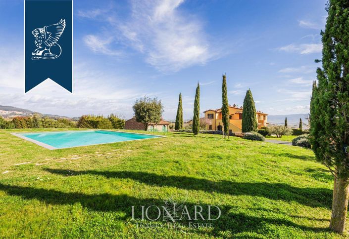 Image No.3-14 Bed Farmhouse for sale