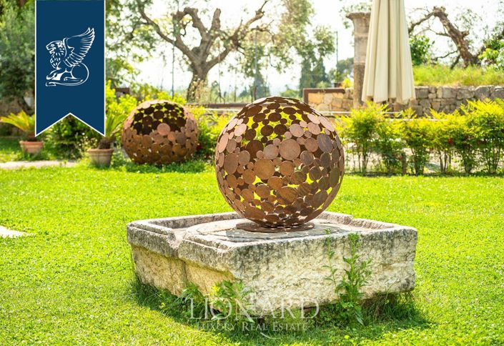 Image No.21-9 Bed Villa for sale