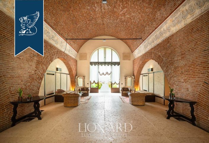 Image No.39-9 Bed Villa for sale