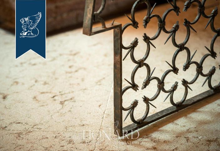 Image No.44-9 Bed Villa for sale