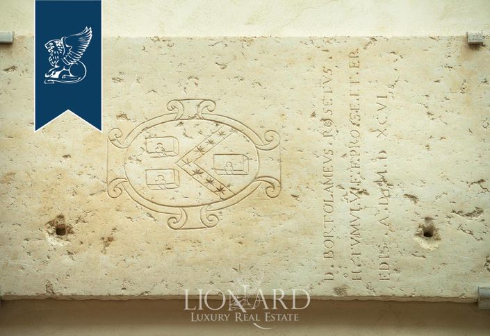 Image No.46-9 Bed Villa for sale