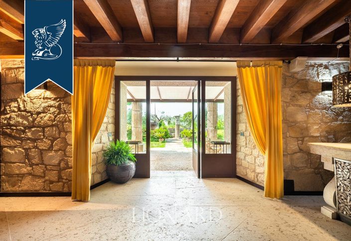 Image No.52-9 Bed Villa for sale